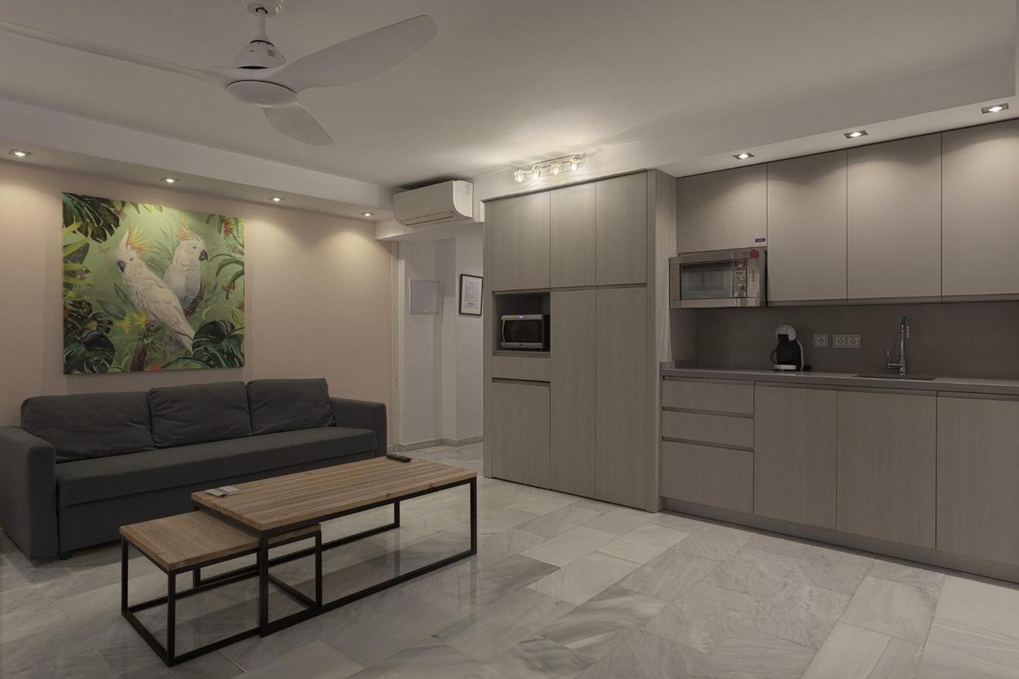Beach Malagueta By Caleta Homes 马拉加 外观 照片